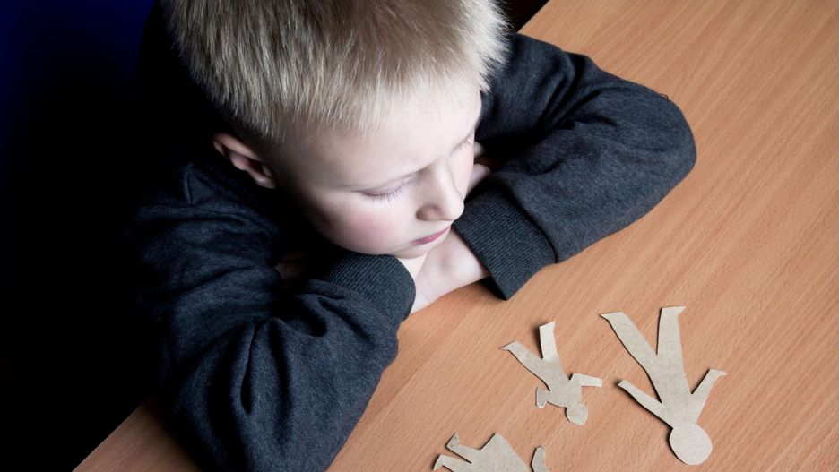 „Dzieci i ryby głosu nie mają” – jak pozornie niewinne przysłowie kształtuje postrzeganie relacji w oczach dziecka i wpływa na jego poczucie wartości