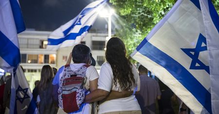 Izrael wraca do normalności. Rząd znosi obostrzenia