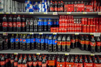 Giganci w poważnych tarapatach. Coca Cola i Pepsi tracą rynki warte miliardy dolarów