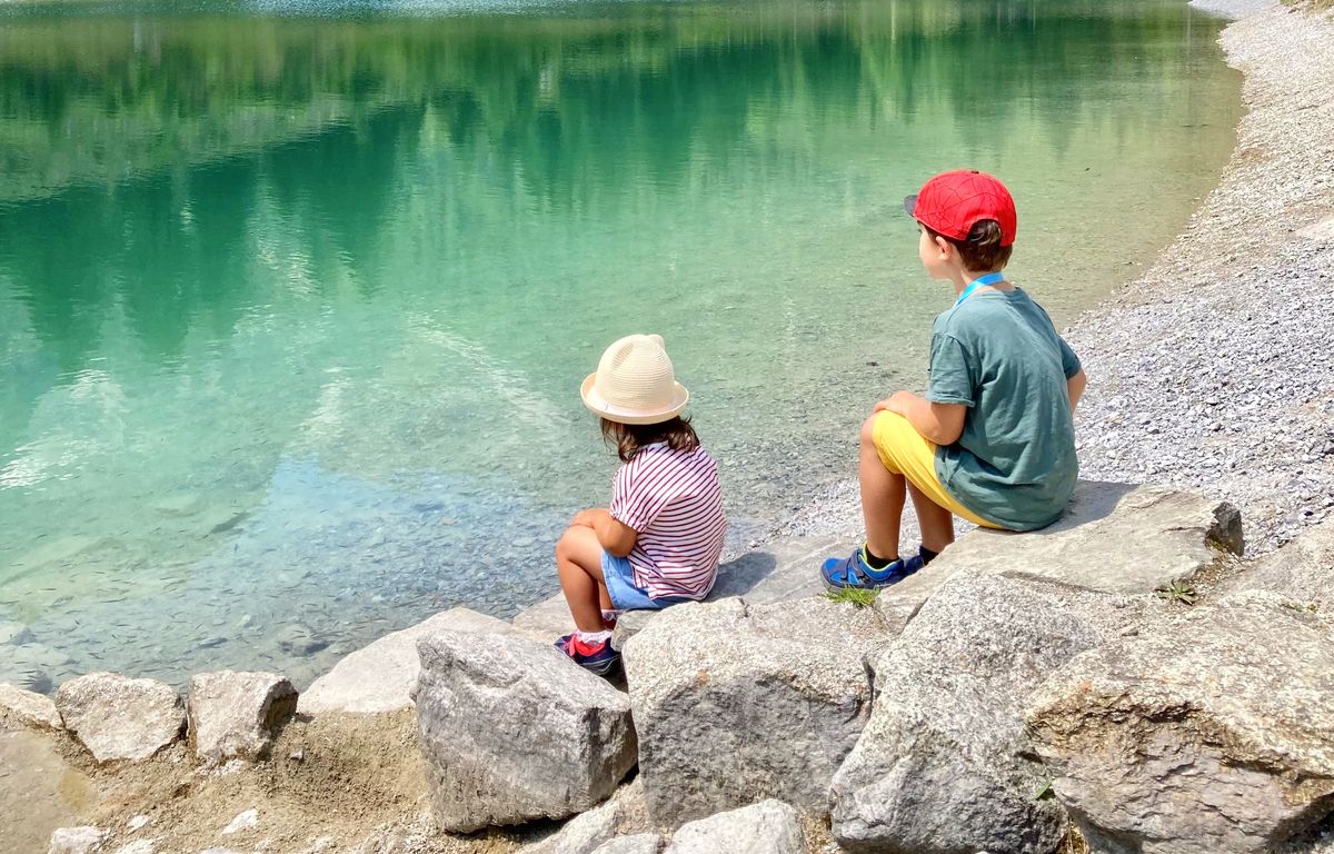Alpejskie jeziora zachwycają kolorem wody