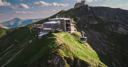 Lato na szczycie! Kasprowy Wierch – niesamowite widoki i góra opowieści!