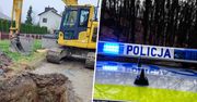 Groźne odkrycie operatora koparki. Na miejsce wezwano służby