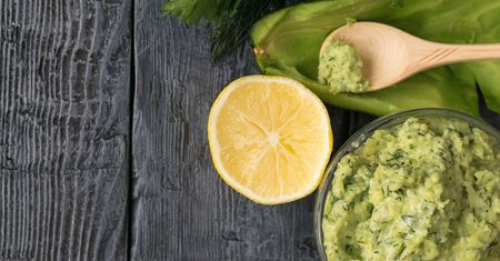 Tuńczyk z awokado – idealna pasta do chleba