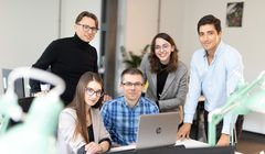 Whites i Arkadiusz Kustra zakładają agencję Vecton