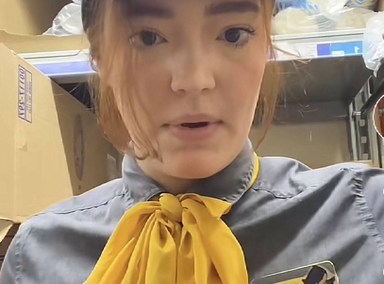 Young McDonald's employee reveals common customer complaints on TikTok