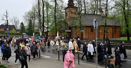 Procesja fatimska ulicami Zakopanego