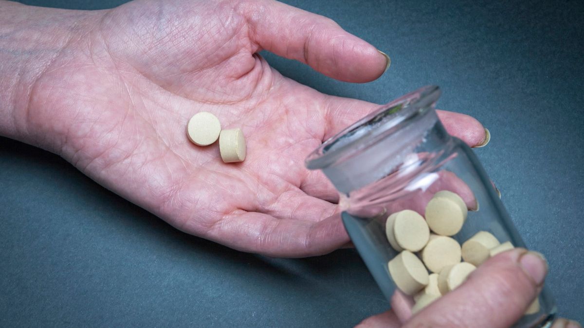 Specjaliści ostrzegają przed leczeniem grypy na własną rękę. To może dodatkowo osłabić organizm