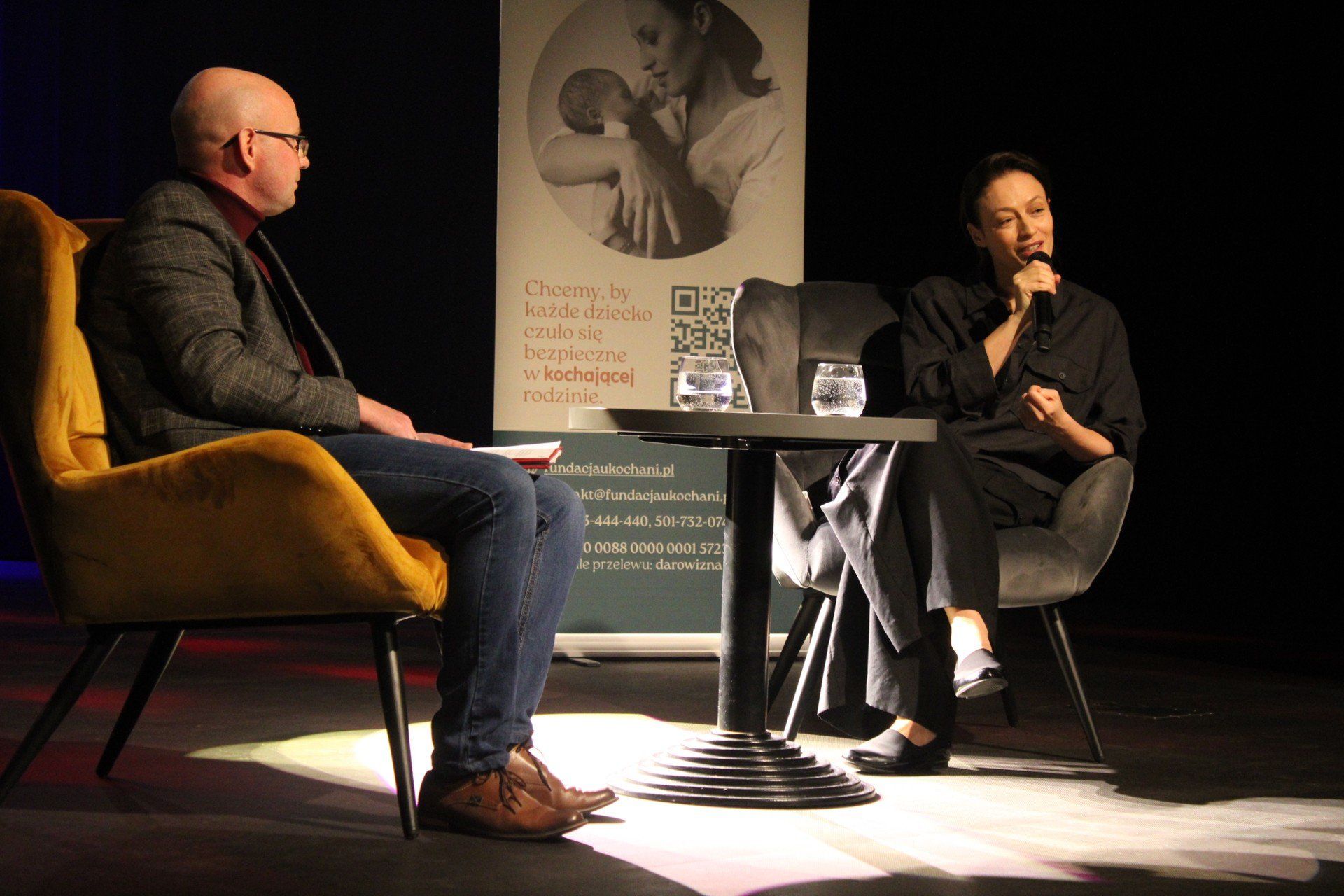 PCPR w Gnieźnie zorganizował konferencję o rodzinach zastępczych z udziałem Magdaleny Różczki