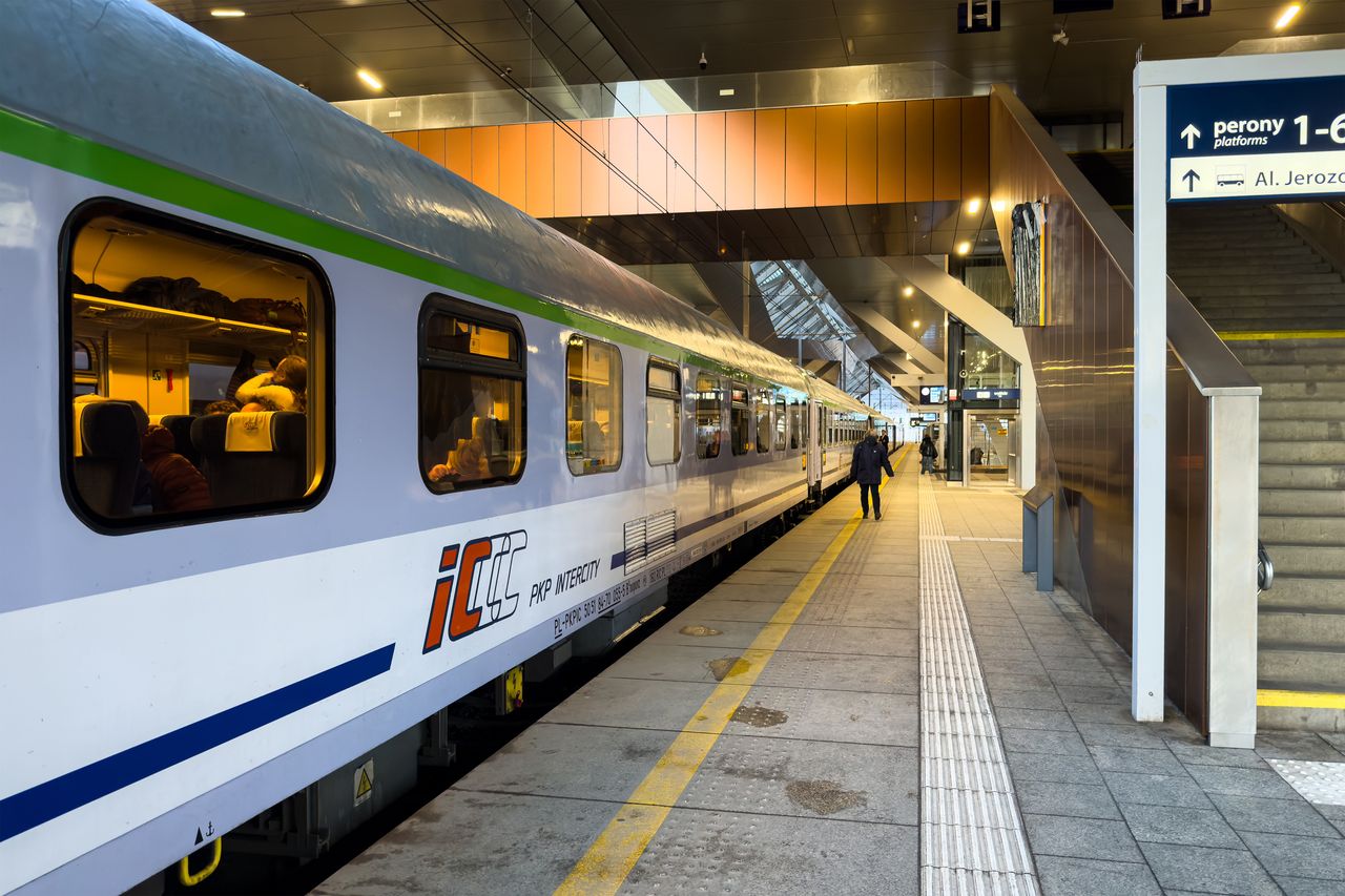 Zmiany w rozkładzie jazdy. PKP Intercity chwali się nowymi połączeniami