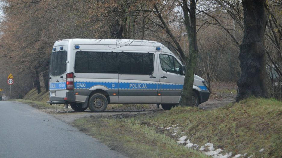 Mężczyzna środku nocy wszedł do domu swojej byłej żony i zaatakował młotkiem śpiące osoby