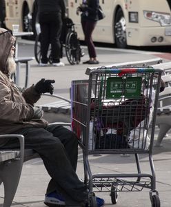 Muszą przetrwać za 13 zł na dzień. Najnowsze dane