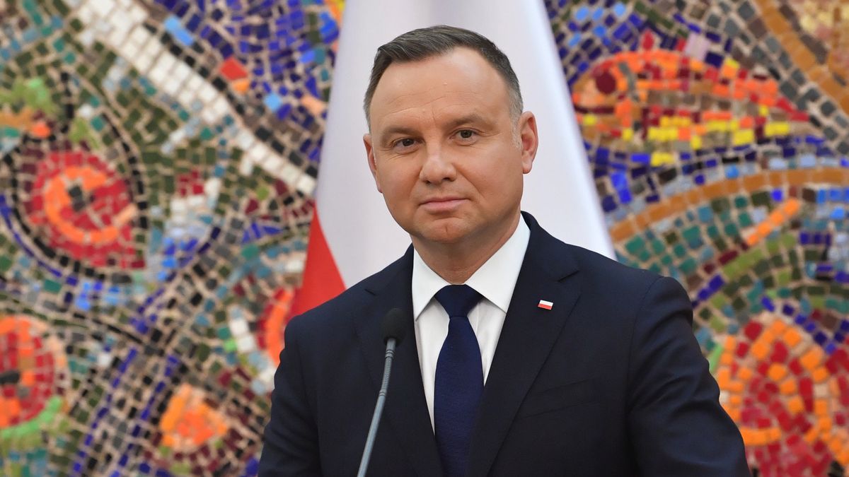 Andrzej Duda ostro krytykuje Merkel i Łukaszenkę