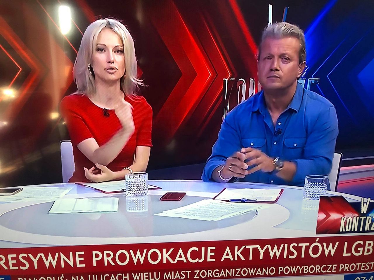 Jarosław Jakimowicz prowadzi nowy program w TVP Info