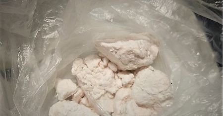 Mieli kilkadziesiąt kilogramów narkotyków. Mogą trafić do więzienia