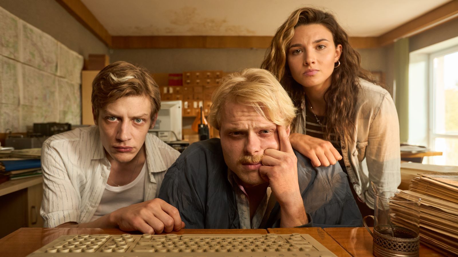 Zdjęcia z serialu "Wojna zastępcza"