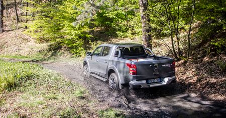 Fiat Fullback schodzi z rynku. Ostatnie sztuki z ogromnymi rabatami