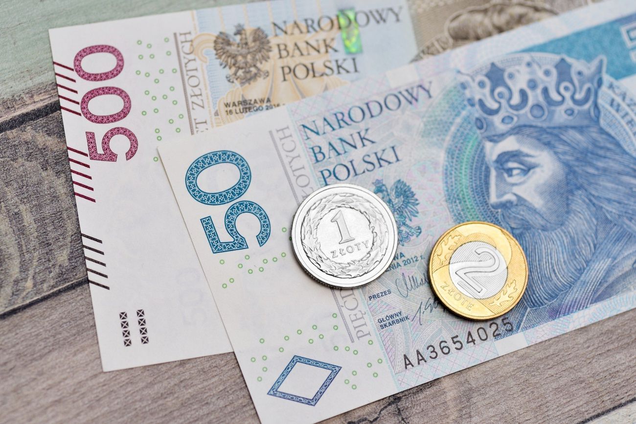 Nawet fałszywy banknot może być wartościowy. Tyle za niego płacą