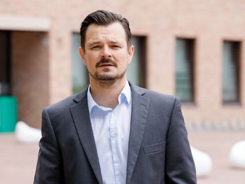 Dawid Ogrodnik walczył z nałogiem. Córka zmotywowała go do zmiany