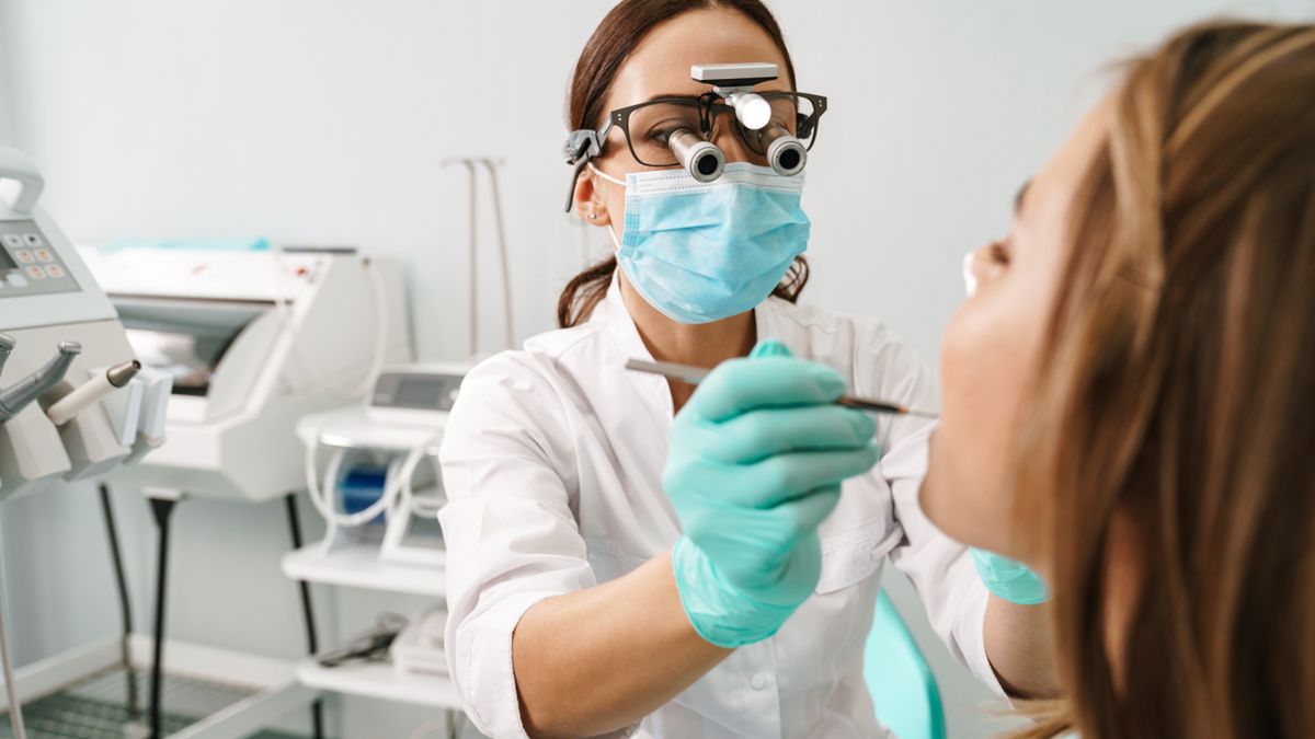 Cena leczenia kanałowego zależy od wielu czynników