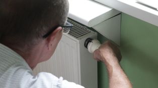 Chcesz mieć ciepło w domu? Oto proste i tanie rozwiązania