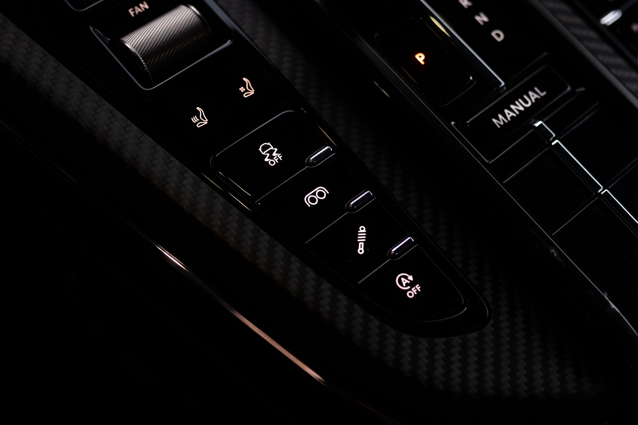 Aston Martin Vantage (2025)