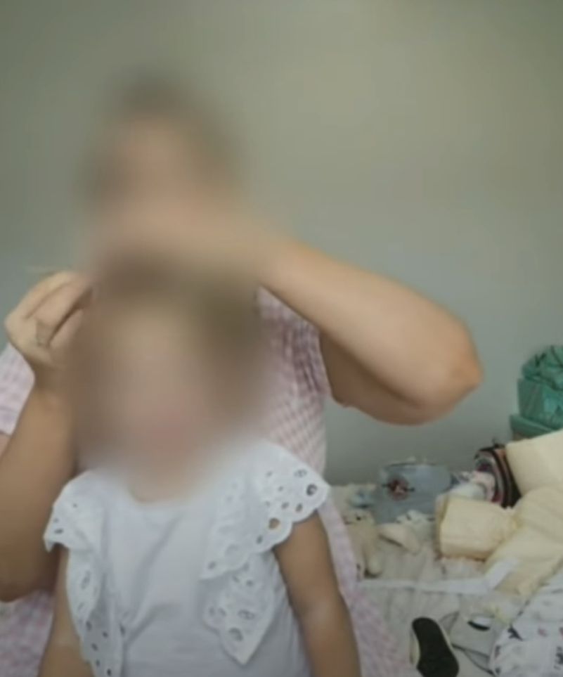 Influencerka truła własne dziecko