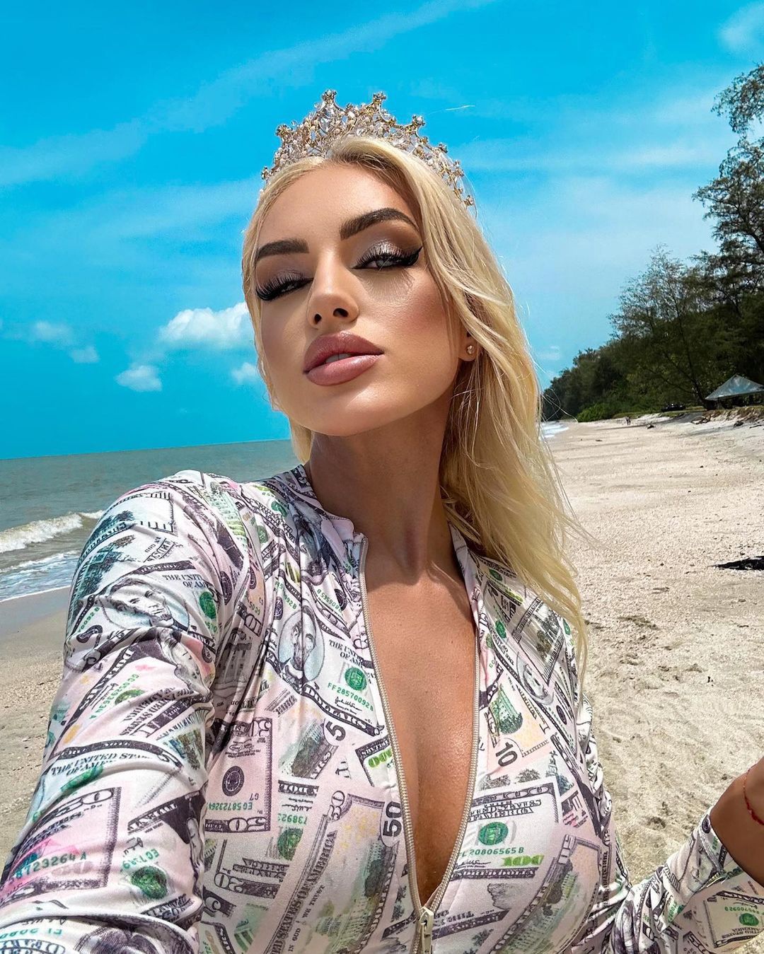 Caroline Derpienski