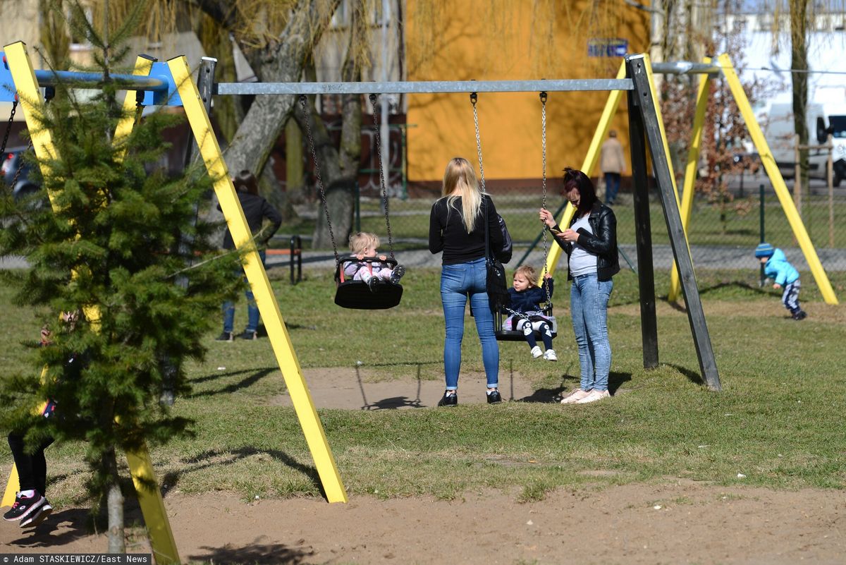 20 maja ZUS przelał pierwsze pieniądze w ramach żłobkowego. W najbliższych dniach będą kolejne transze pieniędzy. 