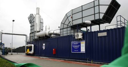 Wynagrodzenia pracowników KW spadną w 2014 o ok. 2 proc.
