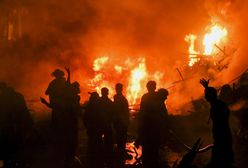 Samolot spadł na osiedle w Karaczi, cała załoga zginęła