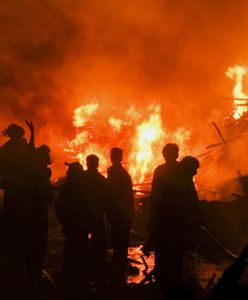 Samolot spadł na osiedle w Karaczi, cała załoga zginęła