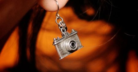 Tak powinny wyglądać kolczyki dziewczyny fotografa - recenzja
