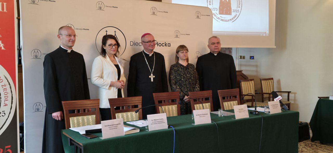 Program uroczystości jubileuszu 950-lecia diecezji płockiej "Pielgrzymi nadziei – w drodze do Źródła"Płock