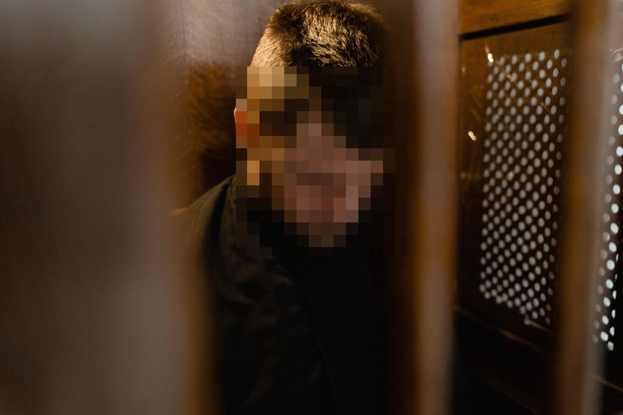 Skandaliczne czyny wikarego. Kuria nie wiedziała, że dopadli księdza