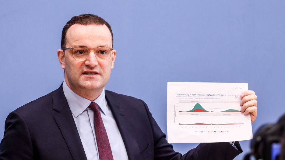 Rekord zakażeń w Niemczech. Minister zdrowia apeluje o pozostanie w domach