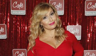 Skrzynecka pokazała się cała w cekinach. Czerwona stylizacja zachwyciła fanów