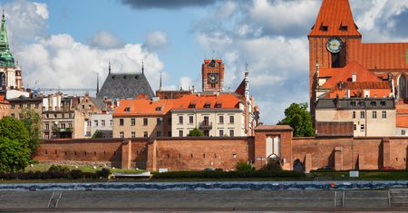 Pogoda w Toruniu. Prognoza na poniedziałek 11 maja. Możliwe burze i przelotne opady