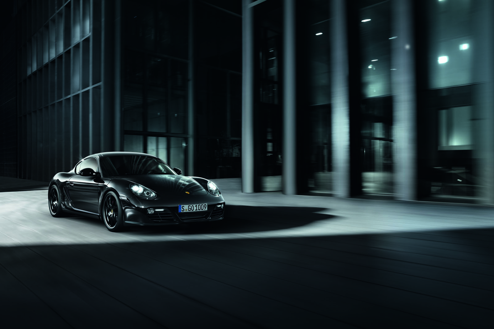 Porsche Cayman S Black Edition