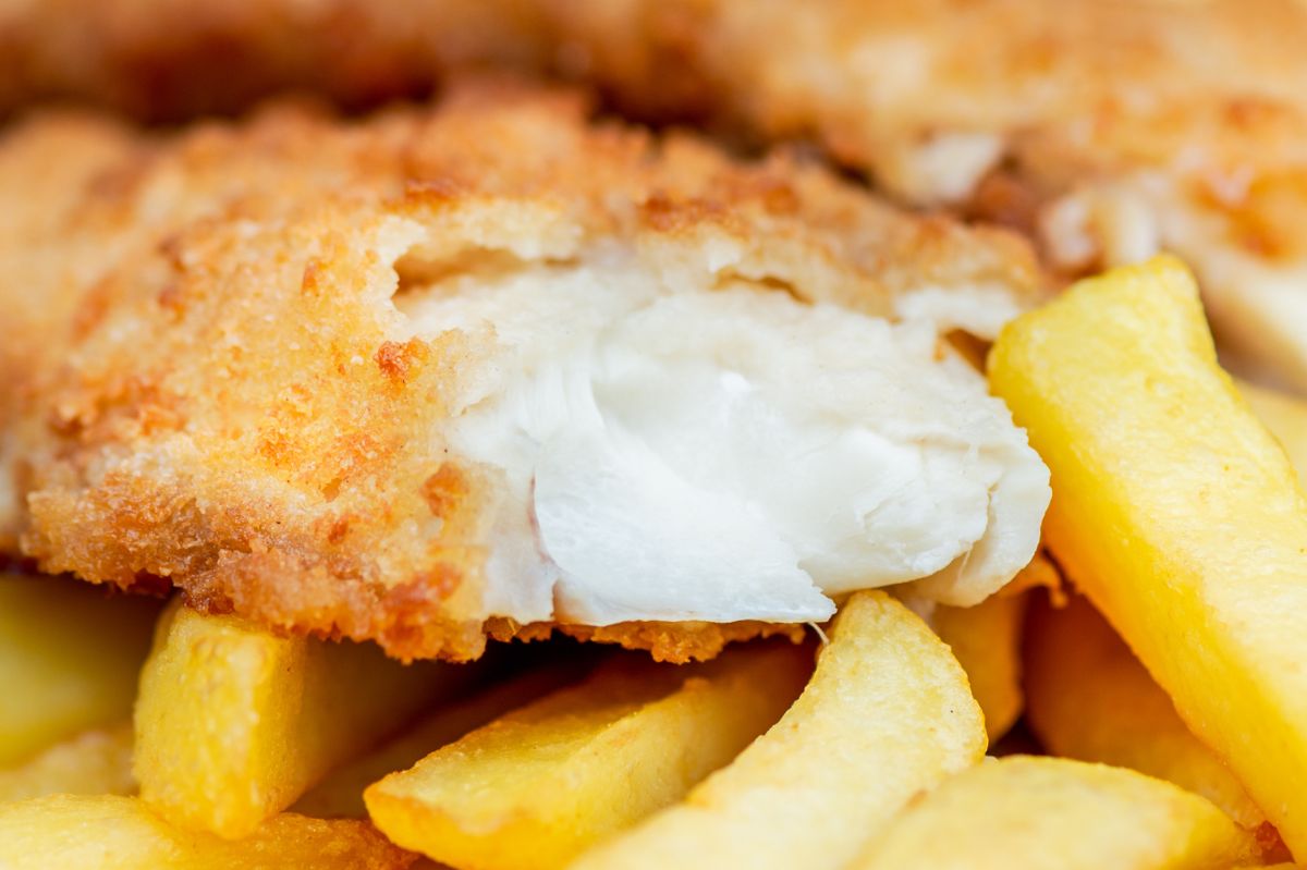 Bring seaside flavour home: Perfect fried fish recipe revealed