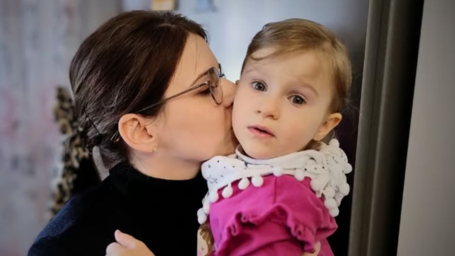 Rodzice zbierają na kosztowne leczenie Wiktorii