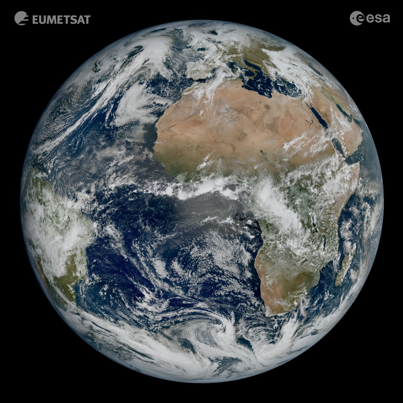 Ziemia sfotografowana przez satelitę MGT-I1.