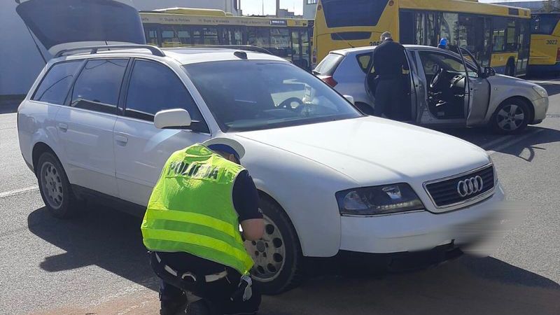 36-latek za swój wyczyn dostał nie tylko wysoki mandat, ale grozi mu także więzienie