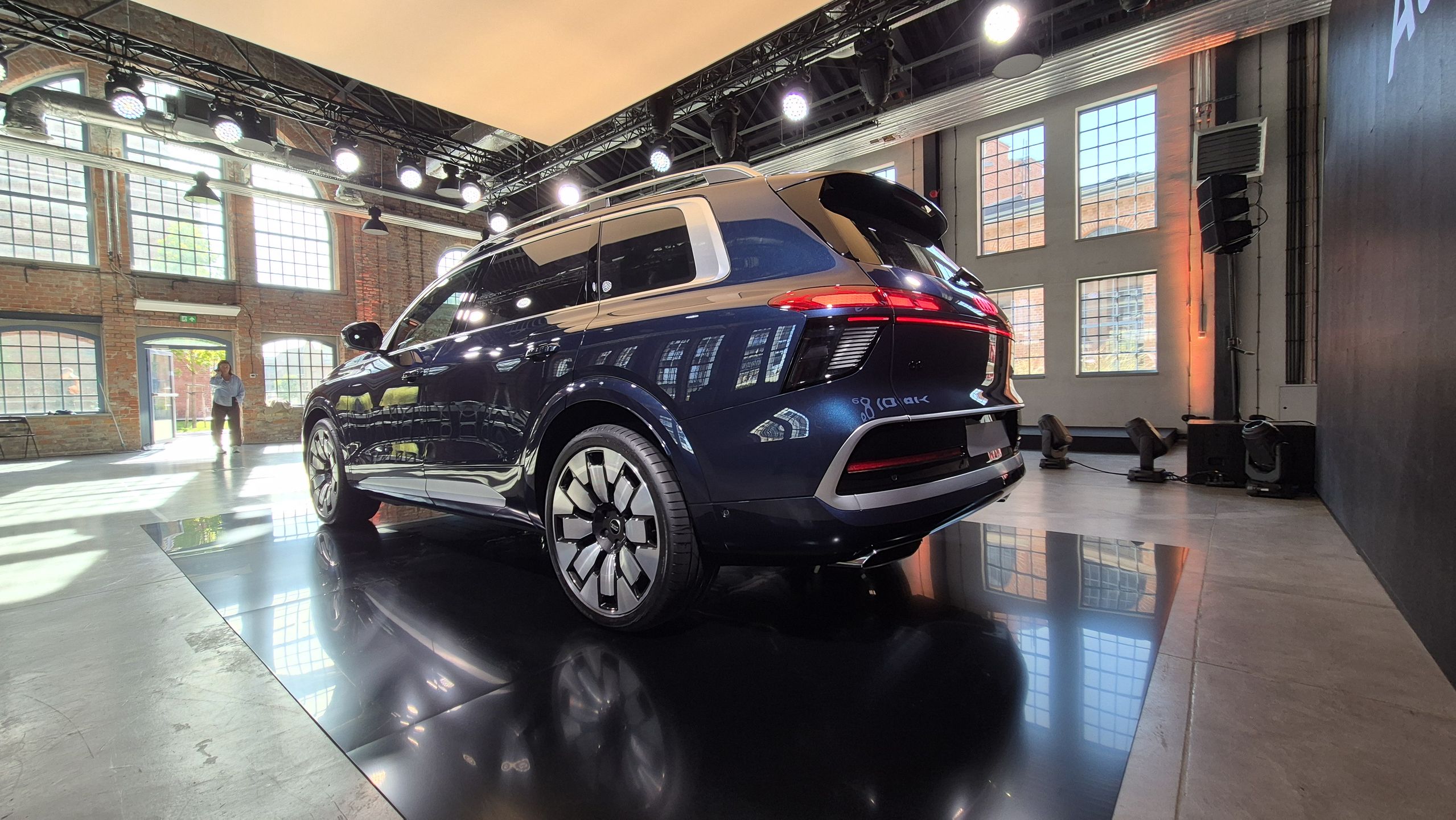 Audi Q9