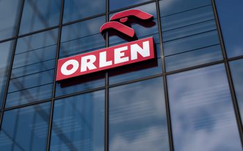 Afera przyniosła Orlenowi 1,5 mld zł straty. Poszukiwany listem gończym jest w Polsce