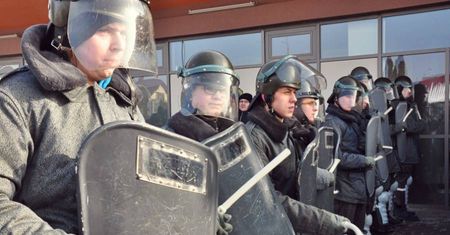 "Nadawane wiadomości nie miały nic wspólnego z rzeczywistością". Rocznica świdnickich spacerów