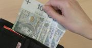 Znalazł portfel na stacji paliw w gminie Bytoń. Teraz ma kłopoty