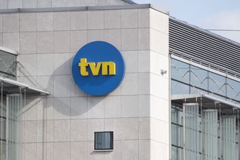 Nowy właściciel TVN "zagrozi niezależności" stacji? Jest apel