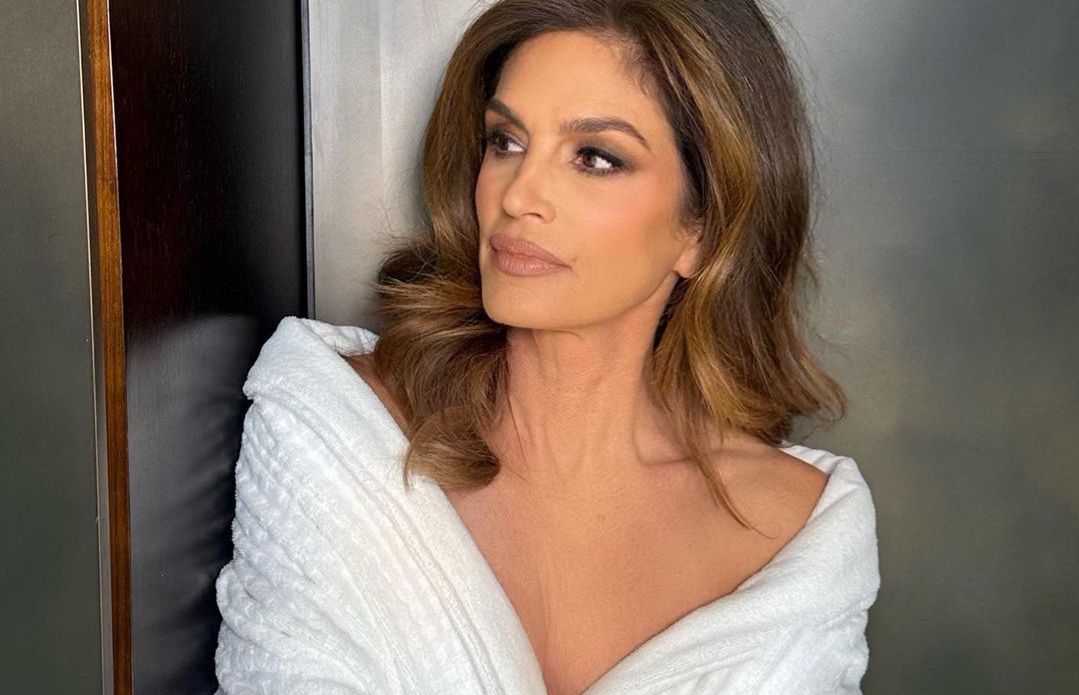 Cindy Crawford odczarowuje modę kobiet 50+