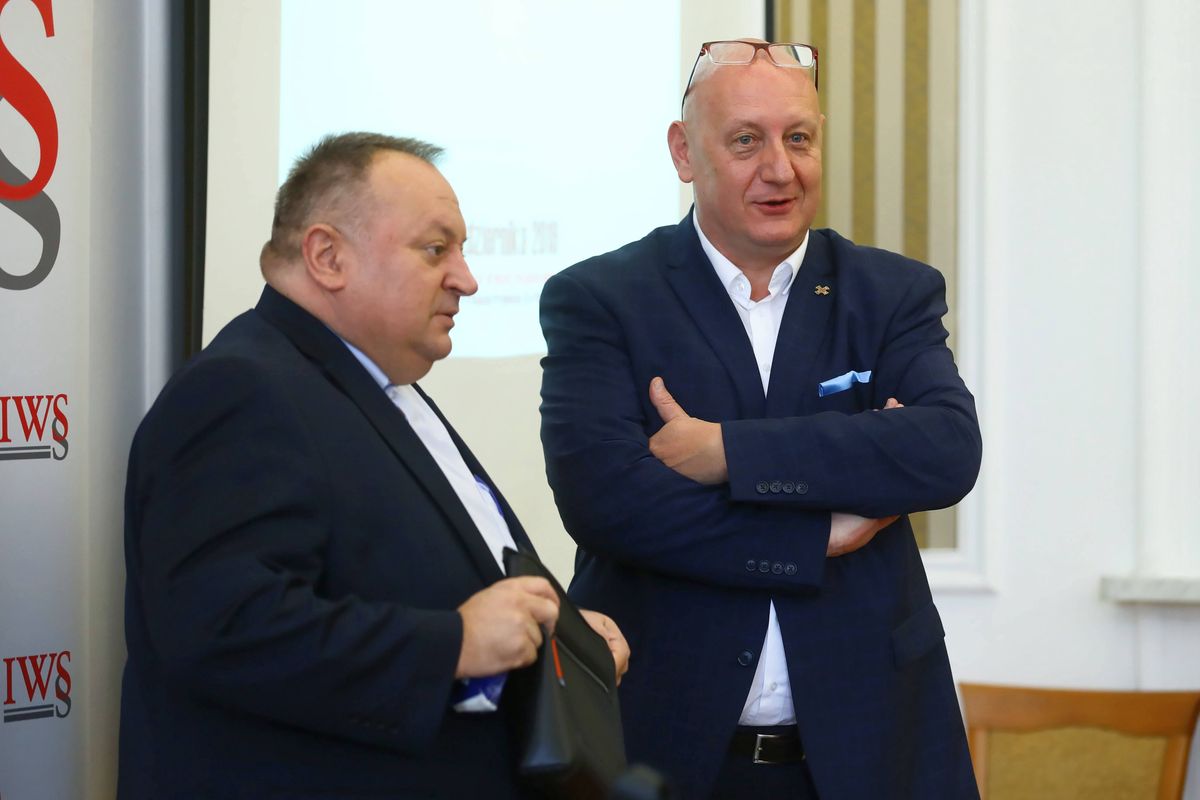 Sławomir Ozdyk (po prawej) jest liderem listy Konfederacji w wyborach do PE w okręgu kujawsko-pomorskim
