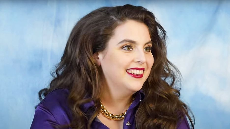Beanie Feldstein zagrę stażystkę w Białym Domu.